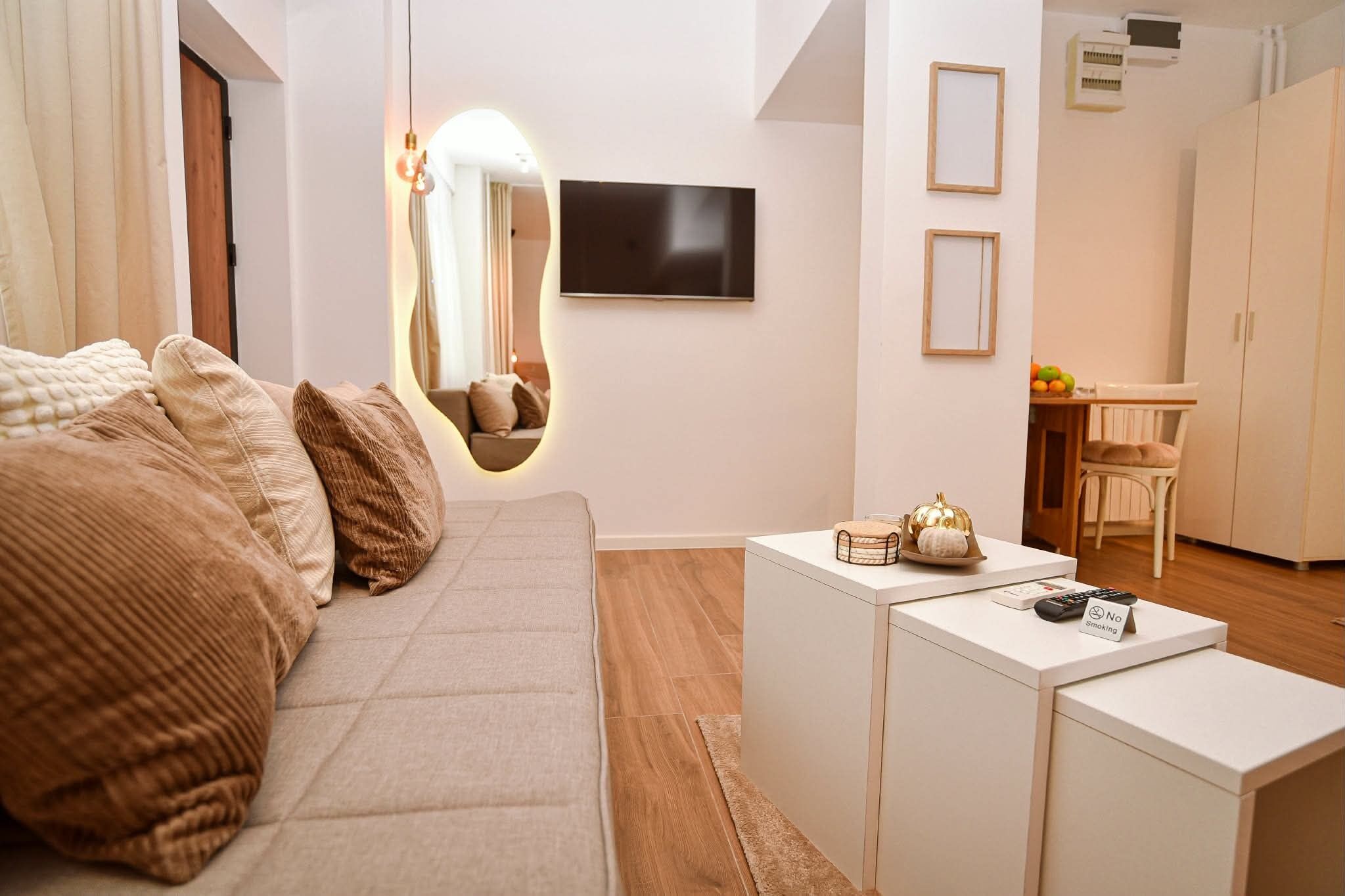TV, books