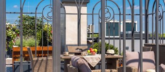 Elegant Studio with a Balcony | Near the Spa Park