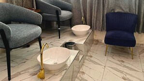 Interior - Standard "All-Comfort" Room in Dakar: Excellent Value for the Money (Dakar)