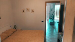 Room - Vrbo Property (Toscana)