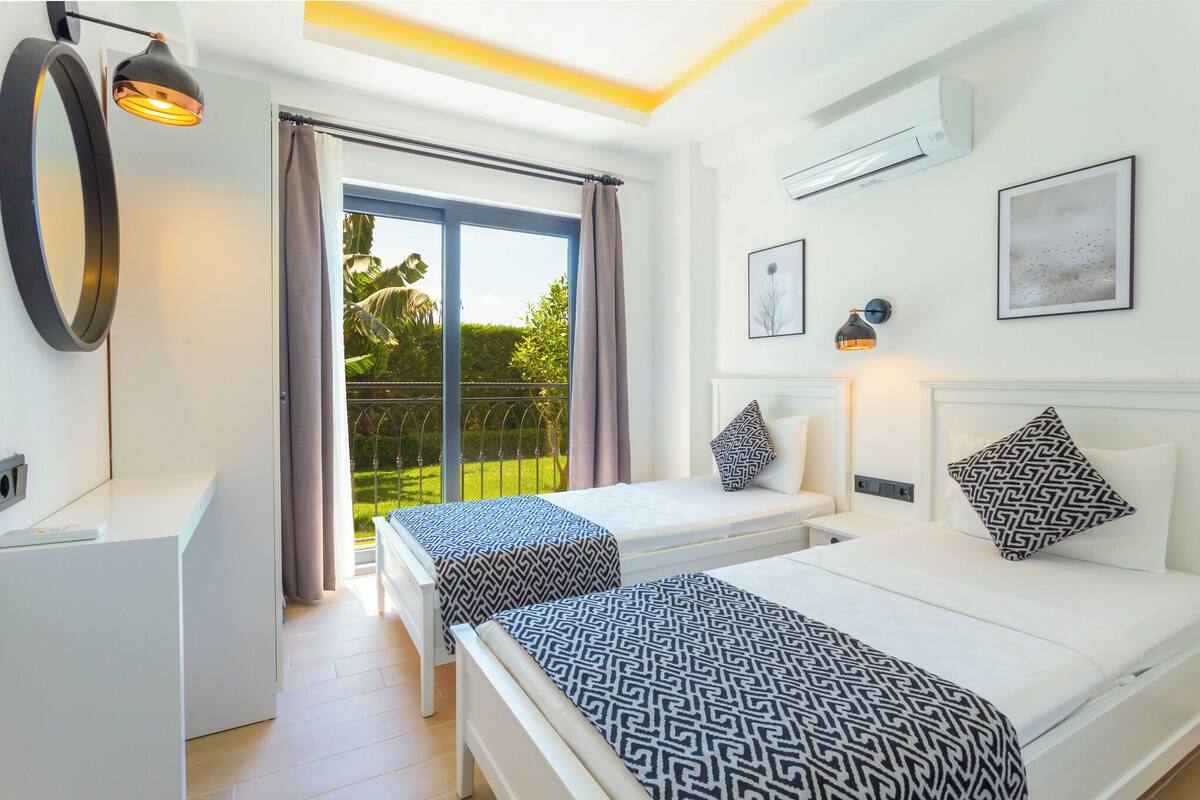 Family Apartment, Balcony, Garden View
