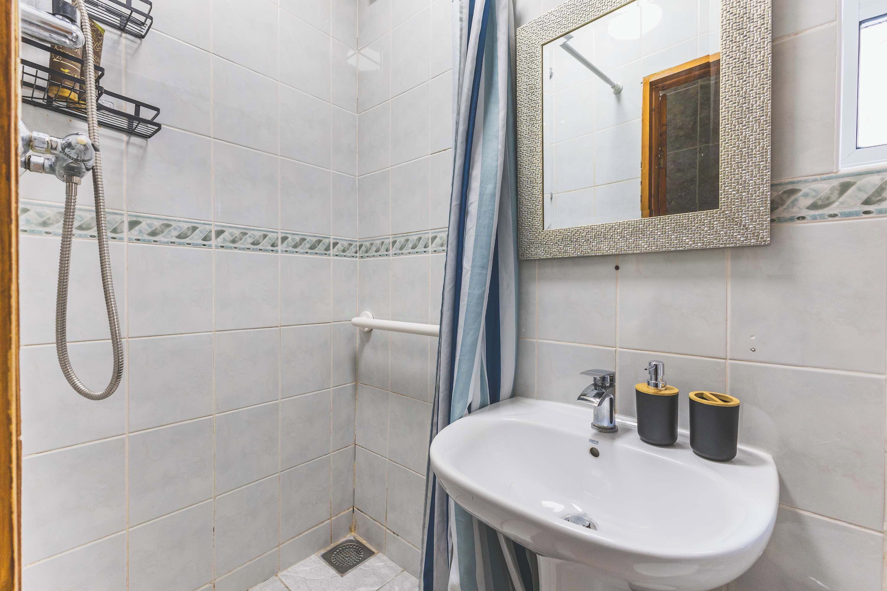 Shower, hair dryer, shampoo