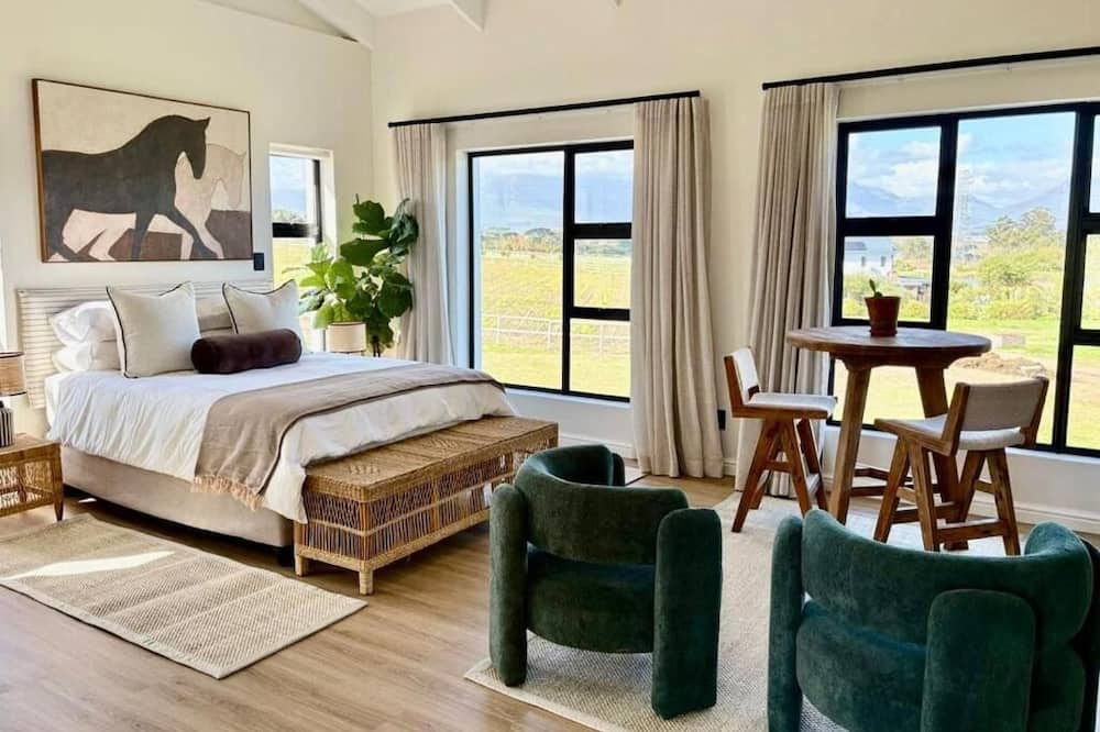 Stables on Kloof - Palomino Cottage