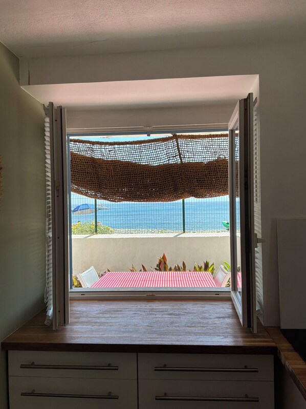 Interior - Cap Almyra, house on Lavasina Beach, Erbalunga (Brando)