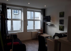 Interior - Apartment Les Genévriers – Comfort, Skiing, and Free Shuttle (Mont-Dore)