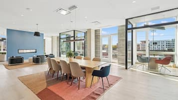 Apartment (1 Bedroom) | Exterior