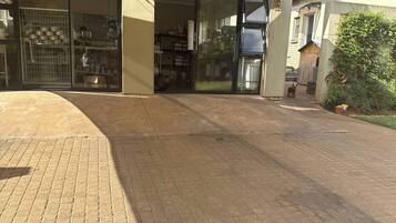 Apartment, 1 Bedroom, Accessible | Property grounds