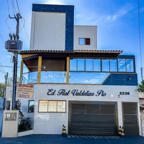 Exterior - Ed. Flat Valdeliza pio (Teresina)