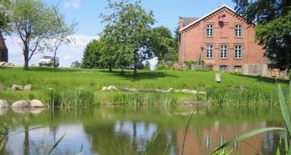 Ferienwohnung "Laubfrosch" in idyllischem Landgut