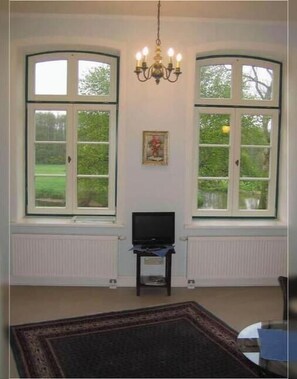Interior - "Laubfrosch" Vacation Rental on an Idyllic Country Estate (Stepenitztal)