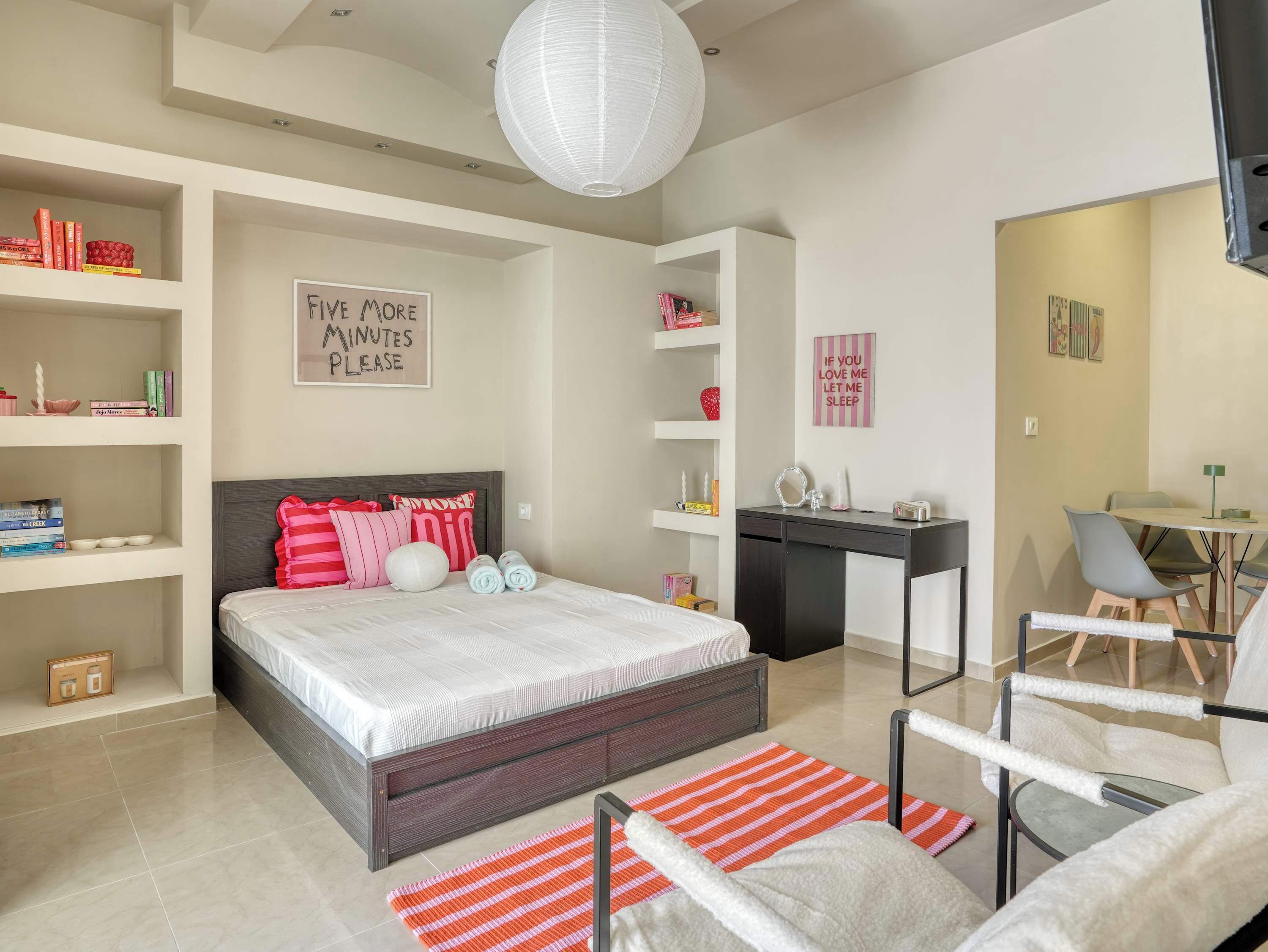 A bright and thoughtfully designed studio where contemporary comfort meets relaxed island living in the heart of Kefalos.