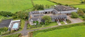 Mucklow, Quinceborough Farm