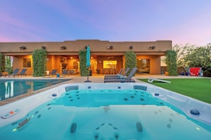 Pool - Desert Villa w/ Pool, Hot Tub & Putting Green (Scottsdale)