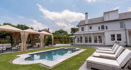 Boutique Estate with Private Pool, Gardens & Designer Interiors