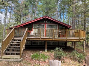 Exterior - Scenic Cathedral Ledge Chalet - Walk to Echo Lake & Diana’s Baths (Conway)