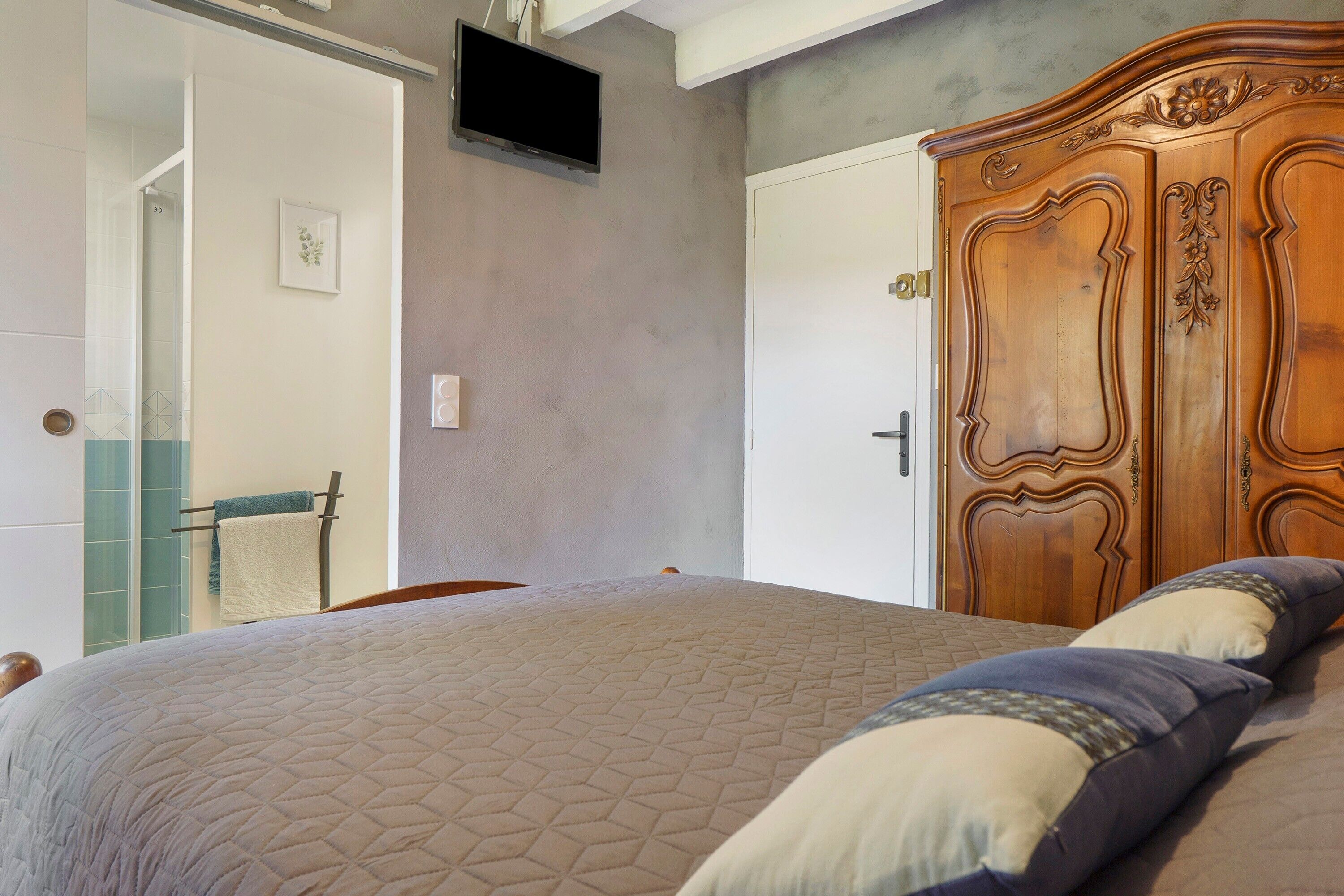 Wifi y ropa de cama 