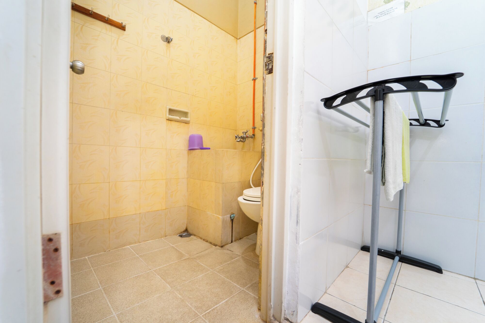 Deluxe Room | Bathroom | Shower, towels