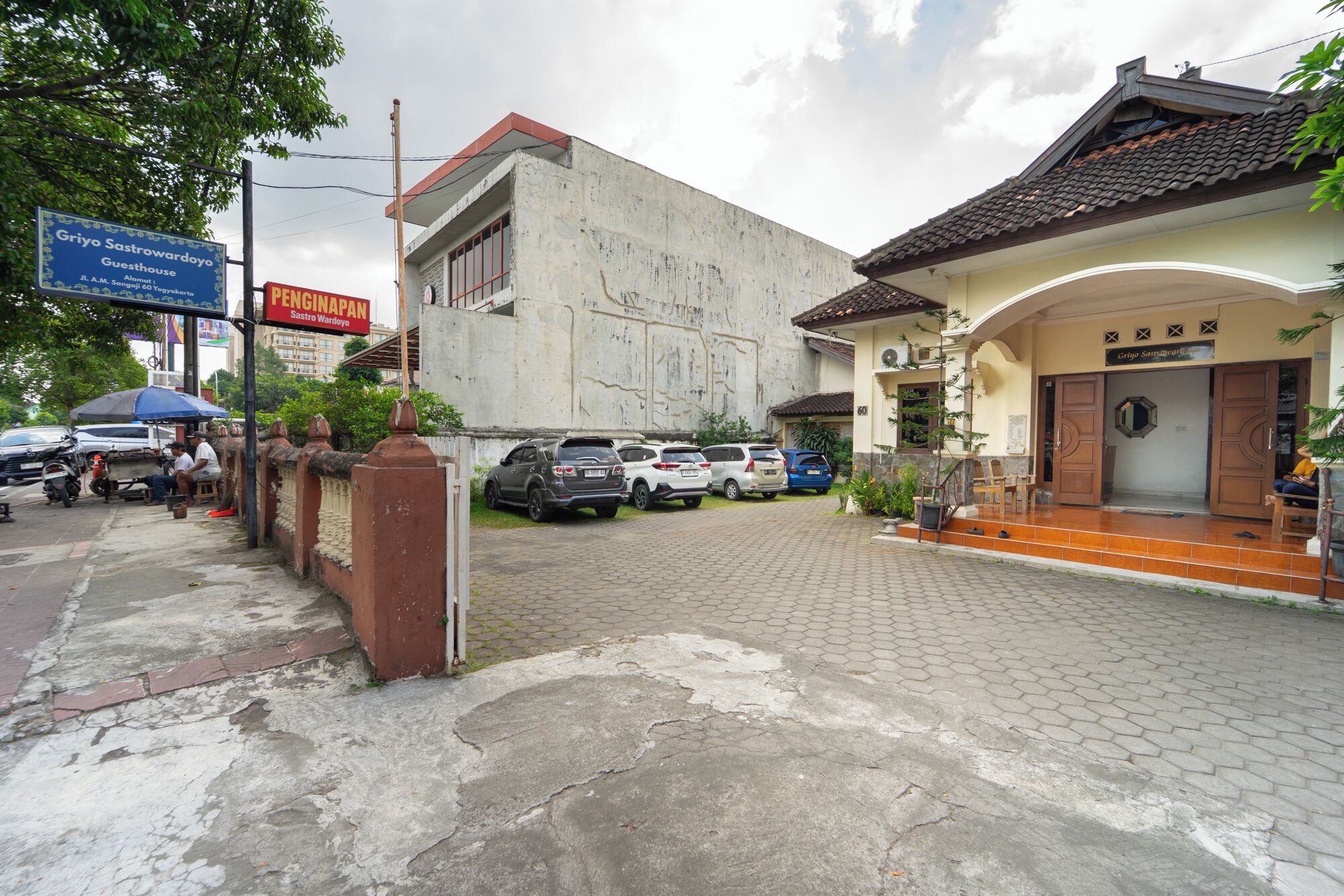 Esterni