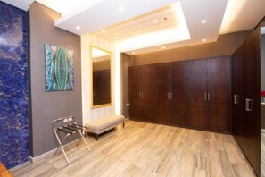 Suite, City View | Interior - Maskan Noon Hotel (Jeddah)