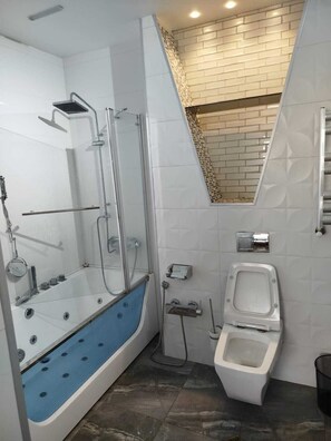 Bathroom - Luxury villa in tbilisi (T'bilisi)