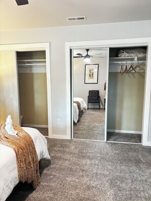 2 habitaciones, wifi, ropa de cama y acceso para silla de ruedas 