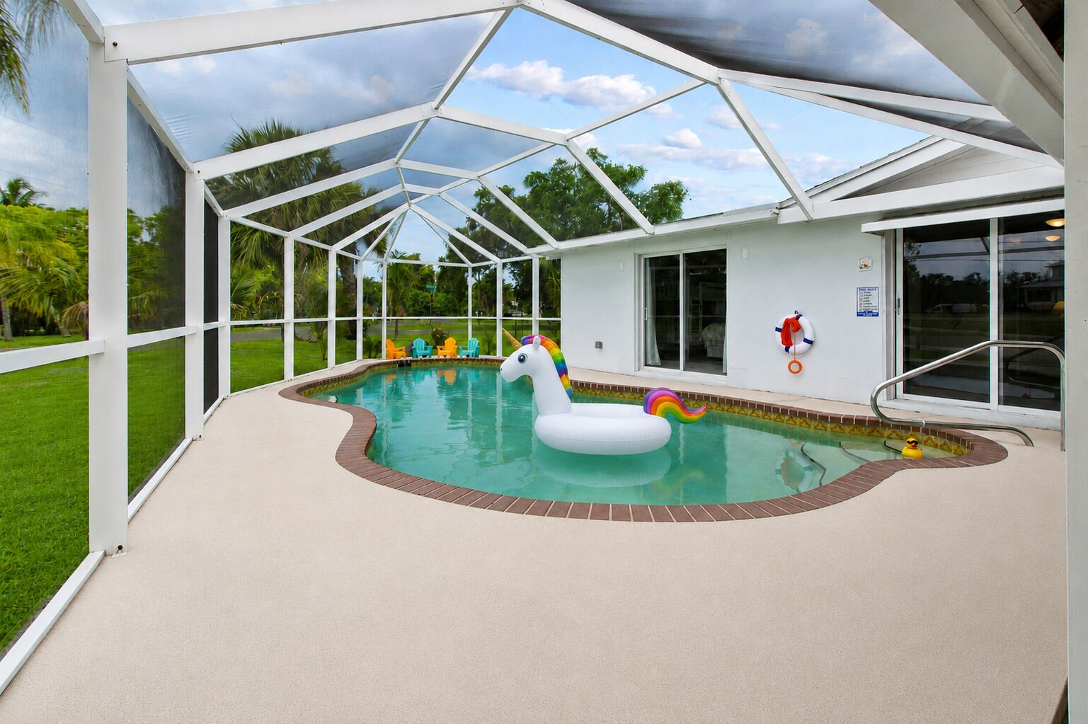 Piscine extérieure
