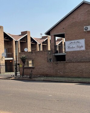 Apartament, 1 dormitori, balcó | Exterior