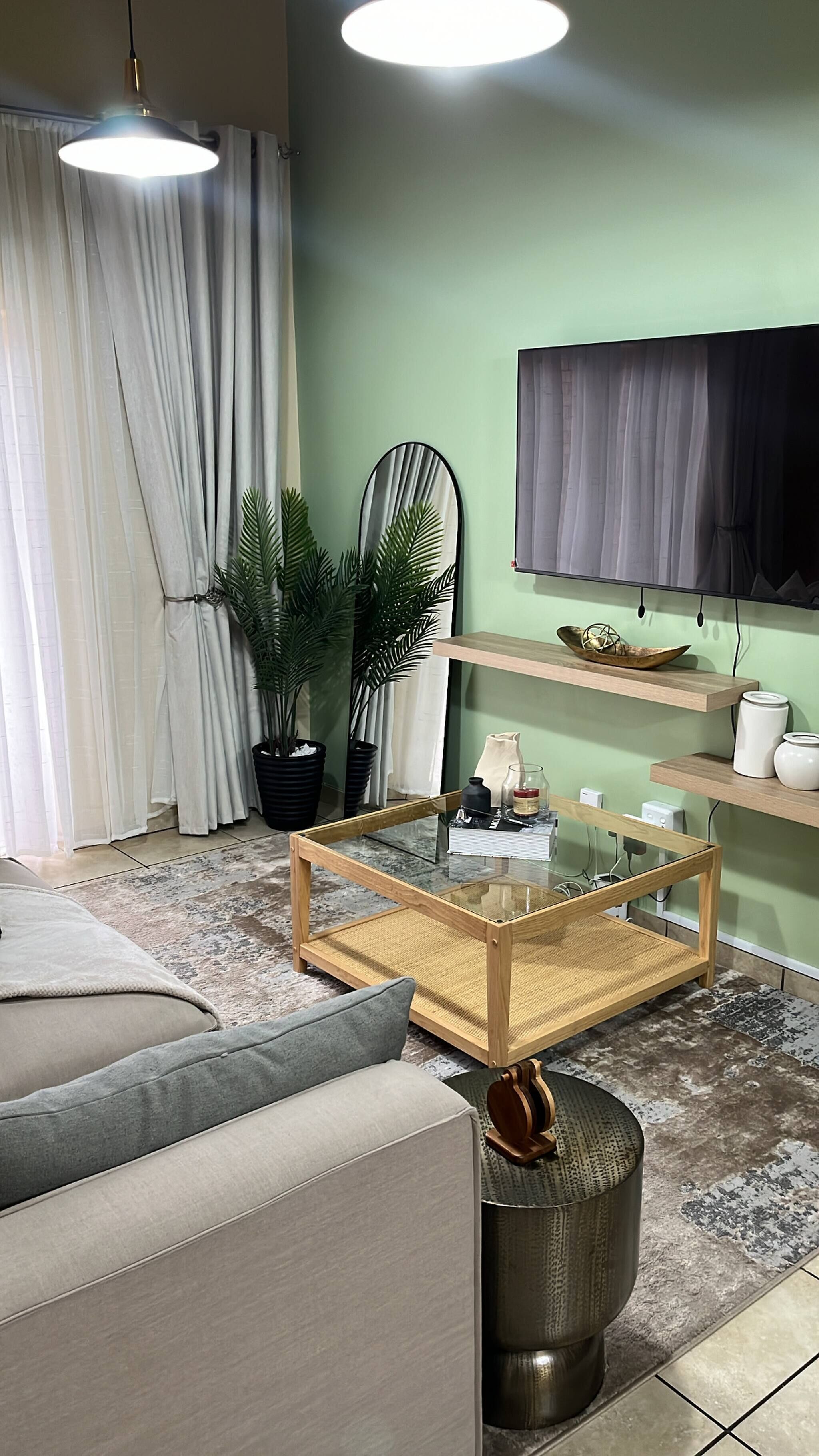 Apartment, 1 Bedroom, Balcony | Living room