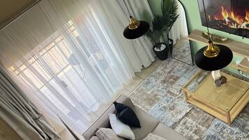 Apartment, 1 Bedroom, Balcony | Living area
