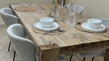 Apartment, 1 Bedroom, Balcony | Dining room