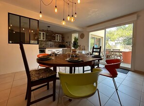 Dining - Vrbo Property (Beauzelle)