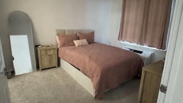WiFi, bed sheets