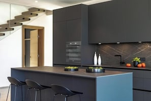 Private kitchen - Villa Moana (Vrbnik)
