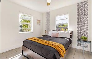 3 bedrooms, iron/ironing board, free WiFi, bed sheets - Cozy Home and Backyard- Hot Tub- Central Location- Near the Beach (North Miami)