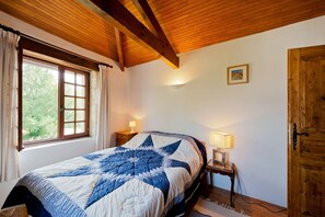 4 Schlafzimmer, Bügeleisen/Bügelbrett, Internetzugang, Bettwäsche