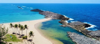 Villa Nelly Beachfront Stay