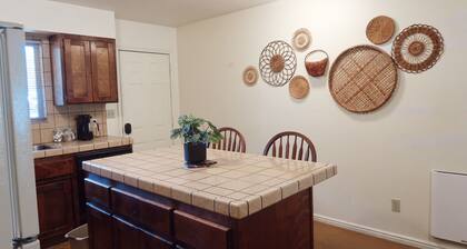 Cozy 2-bedroom condo in peaceful Parowan