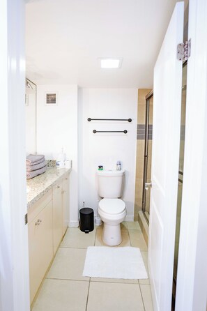 Bathroom - Stylish King Suite • Bay View • Near Downtown SD (National City)