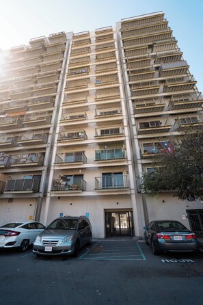 Exterior - Stylish King Suite • Bay View • Near Downtown SD (National City)