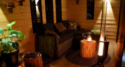 Roan's Lodge – Surrounded by nature - Close to Örebro