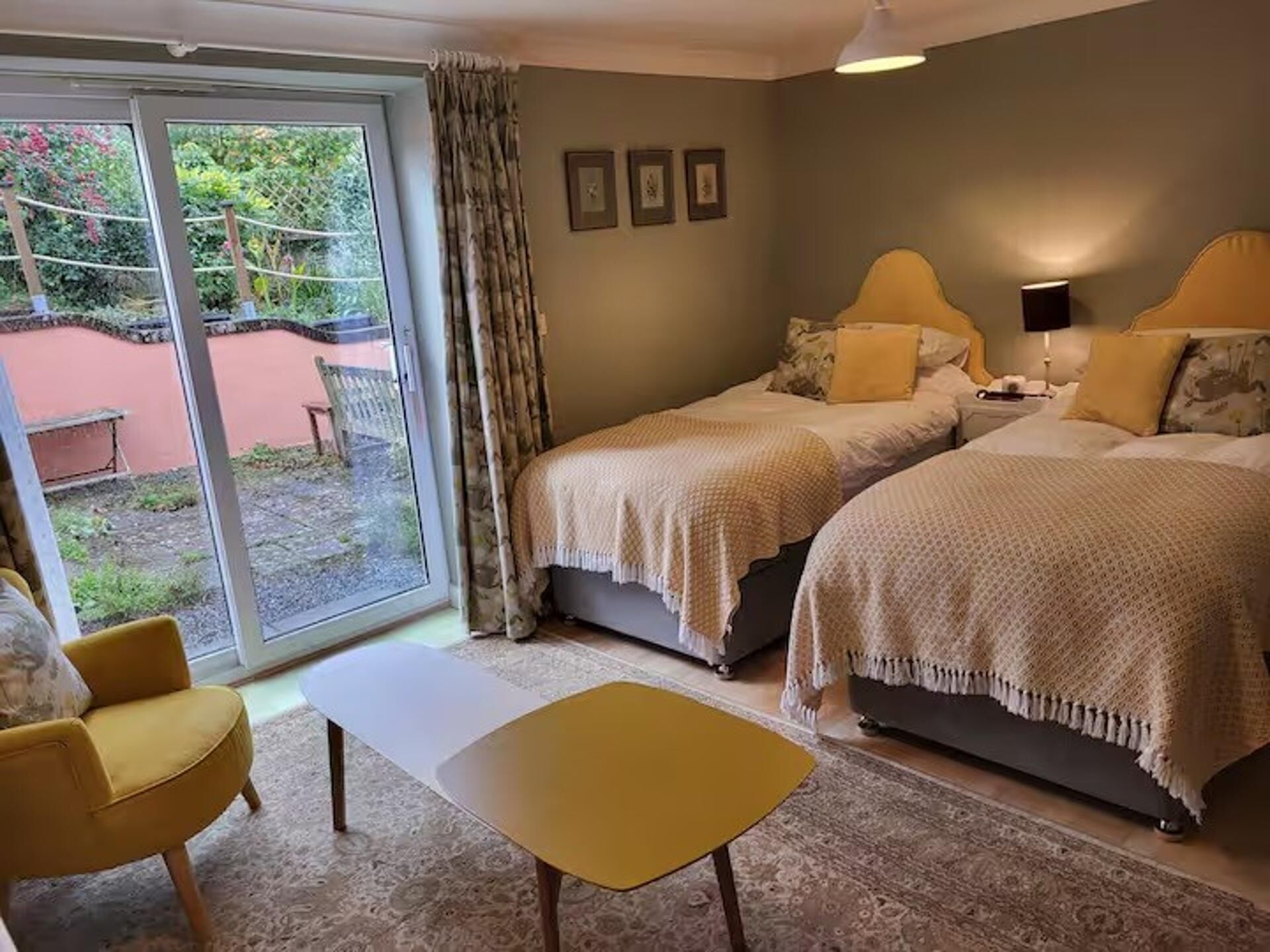 2 bedrooms, free WiFi, bed sheets
