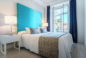 3 Schlafzimmer, Zimmersafe, Schreibtisch, Bügeleisen/Bügelbrett