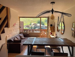 Dining - Duplex Apartment & Garage & Great Location (La Clusaz)