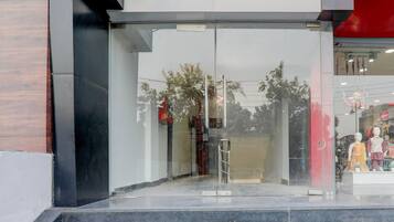 House | Reception
