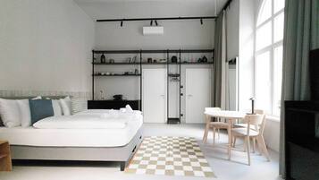 Coffres-forts dans les chambres, bureau, Wi-Fi, draps fournis
