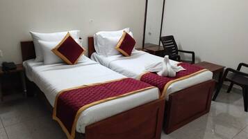 Kamar Single Eksekutif, balkon, pemandangan gunung | Setrika/meja setrika dan Wi-Fi gratis