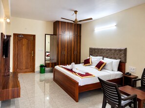 Executive Single Room, Balcony, Mountain View - Hotel Kvr Residency Tada  (Tada)