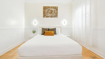 3 bedrooms, iron/ironing board, Internet, bed sheets