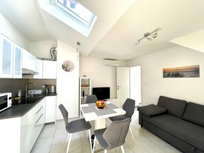 Living area - Vrbo Property (Izola)
