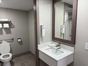 Unclassified image, 5 of 18, button - Red Roof Inn Sherman (Sherman)